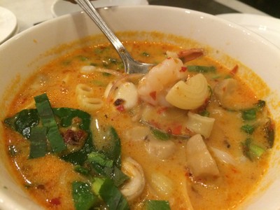มักกะโรนีต้มยำกุ้ง