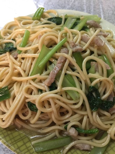 บะหมี่ผัดหมู