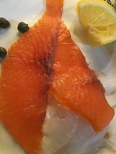 Salmon Sashimi ในเซ็ต