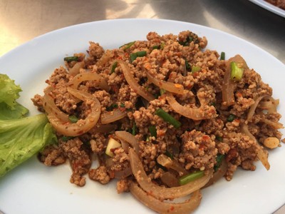 กาแฟสวนไผ่ ตลาดโนนม่วง