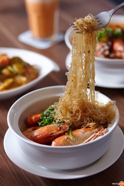 เมนูของร้าน ต้มยำกุ้ง ถนนข้าวสาร