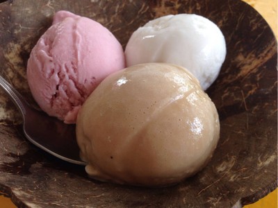 ไอติมโบราณ ลุงดำ