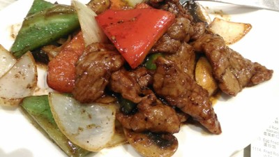 เนื้อผัดพริกไทยดำ