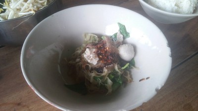 บะหมี่แห้งหมู