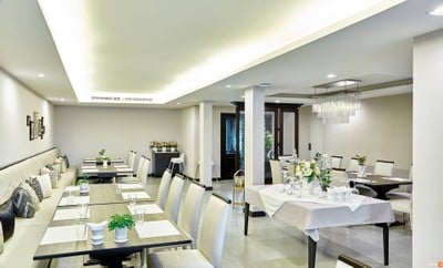 บรรยากาศ The Vorra Bistro The Chiang Mai Riverside Hotel
