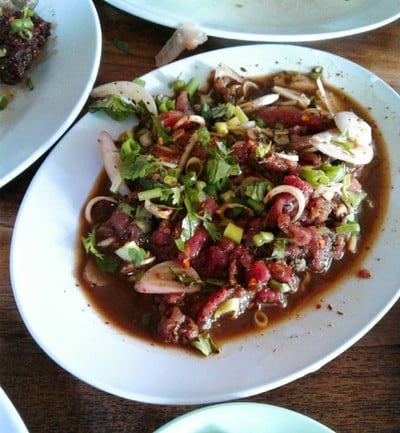 เมนูของร้าน ลาบต้นยาง -