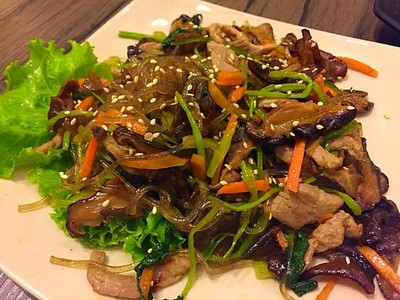 ผัดวุ้นเส้นเกาหลี