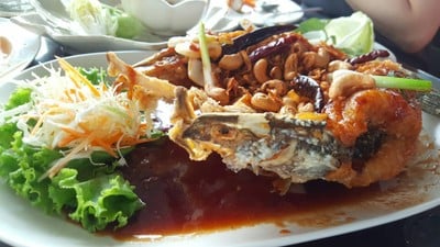 เมนูของร้าน ครัวปีกไม้ ศรีนครินทร์