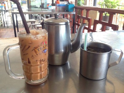 อาหาร หรือ เครื่องดื่ม