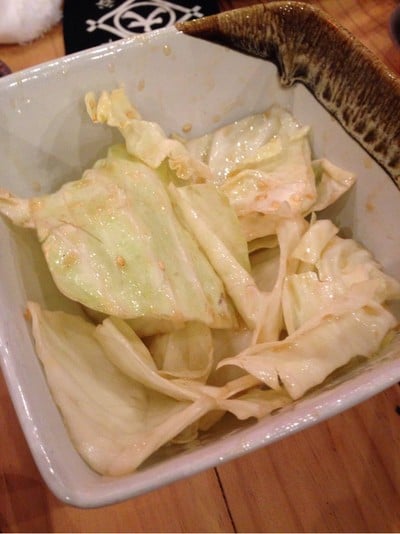 กระหล่ำปลียำเกลือ