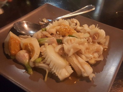 ปลาหมึกผุดไข่เค็ม