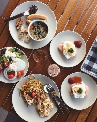 Tiffin Mama Cafe' (ทิฟฟิ่น มาม่า คาเฟ่) Tiffin Mama Cafe' (ทิฟฟิ่น มาม่า คาเฟ่)