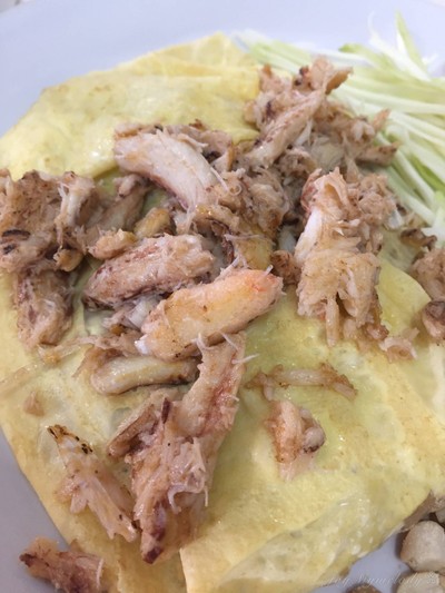 ผัดไทยกากหมู