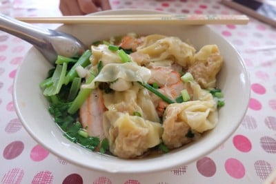 บะหมี่เกี๊ยวน้ำ (พิเศษ)