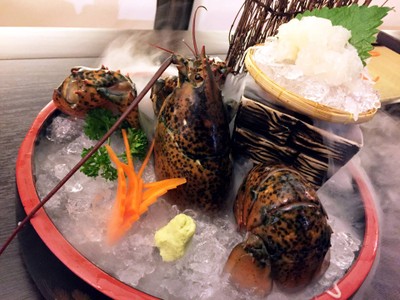 Live Canadian Lobster Sashimi