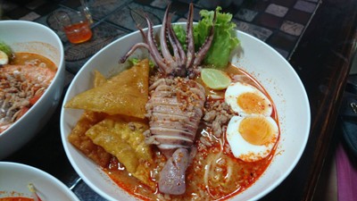 ก๋วยเตี๋ยวต้มยำไข่หวานประตูสวนดอกเชียงใหม่