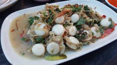 หอยเชลล์ผัดฉ่า