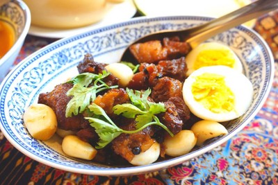 กอบัว (KOR BUA RESTAURANT) กอบัว (KOR BUA RESTAURANT)