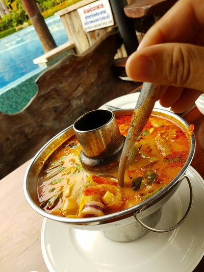 ต้มยำรวมมิตรน้ำข้น