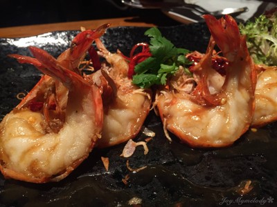 กุ้งลายเสือทอดราดซอสมะขาม