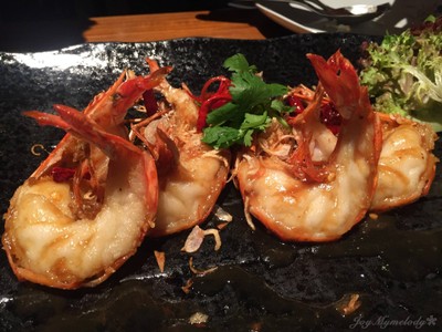 กุ้งลายเสือทอดราดซอสมะขาม