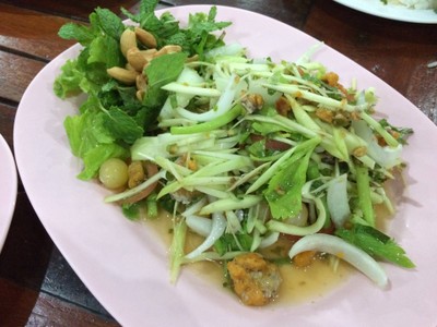 ยำไข่ปูไข่ปลา