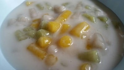 ขนมหวานไทยแม่ยุ่น(บัวลอยไข่หวานเดิม)