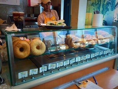 ตู้ขนม