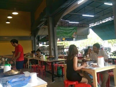 บรรยากาศ หมูกระทะช้างเผือก สาขาแรก