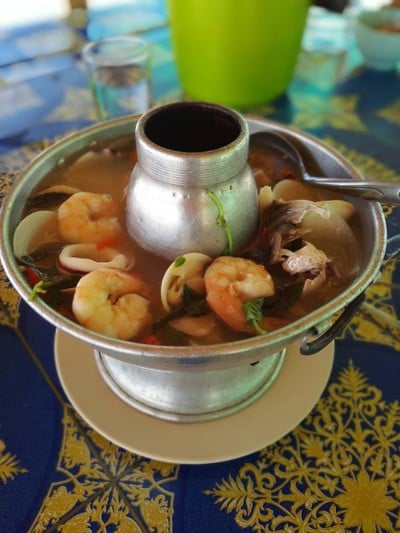 กุ้ง หมึก ปลา หอย เน้น ๆ