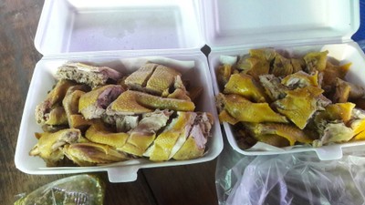 ไก่ต้มน้ำปลา