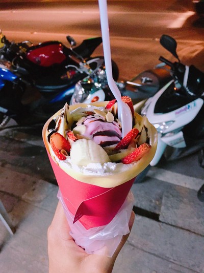 Strowberry & ice cream
