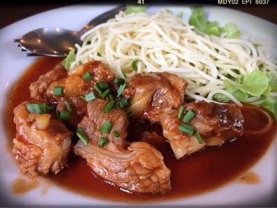 สปาเกตตี้ซี่โครงหมูอบ (95฿)
