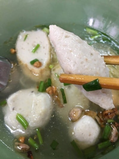 แปะเตียงลูกชิ้นปลา (Pae Tiang Fishball) แปะเตียงลูกชิ้นปลา (Pae Tiang Fishball)