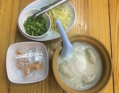 โจ๊กหมูตับไข่