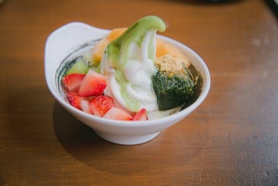 เมนูของร้าน Sofuto Cream หลัง มช.