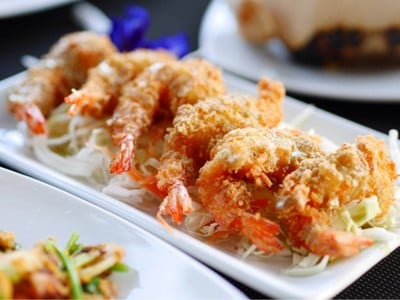 กุ้งทอดซอสครีมวาซาบิ