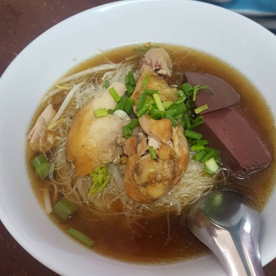เมนูของร้าน ร้านก๋วยเตี๋ยวลูกชิ้นรามา