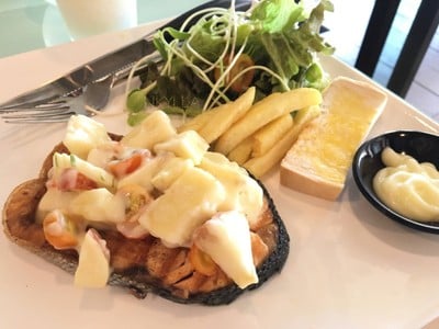 อิ่มอร่อย อิ่มอร่อย