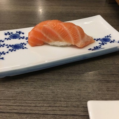 ซูชิแซลมอน