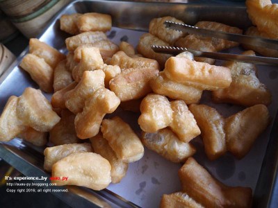 ปาท่องโก๋