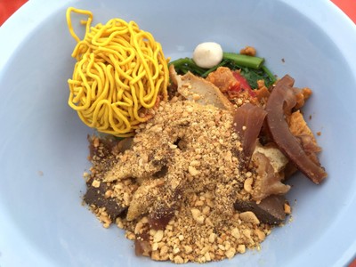 ป้าแป้งเย็นตาโฟประตูชัยแพร่ ป้าแป้งเย็นตาโฟประตูชัยแพร่