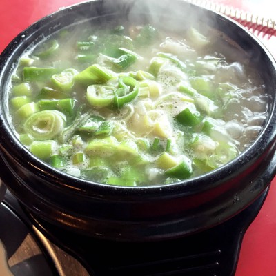 ซัมเกทัง (ไก่ตุ๋นโสม)