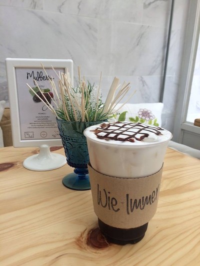 เมนูของร้าน Wie immer Bangkok Cafe