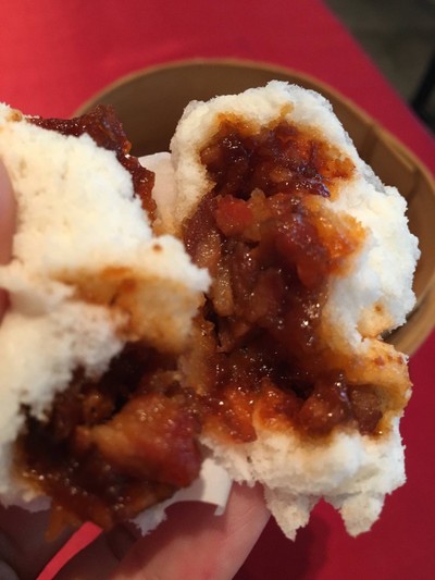 ซาลาเปาไส้หมูแดง