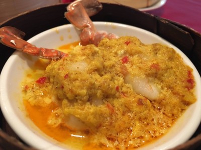 กรรเชียงปูกุ้งผงกะหรี่