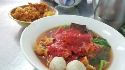 เมนูของร้าน เจ้เล็กเย็นตาโฟ