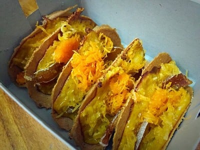 ขนมเบื้องแม่ประภา (Kanom Bueng Mae Prapa) ห้าง ต.เง๊กชวน ขนมเบื้องแม่ประภา (Kanom Bueng Mae Prapa) ห้าง ต.เง๊กชวน