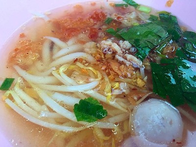 เกี๊ยมอี๋น้ำ