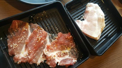 เบคอน สันคอหมู